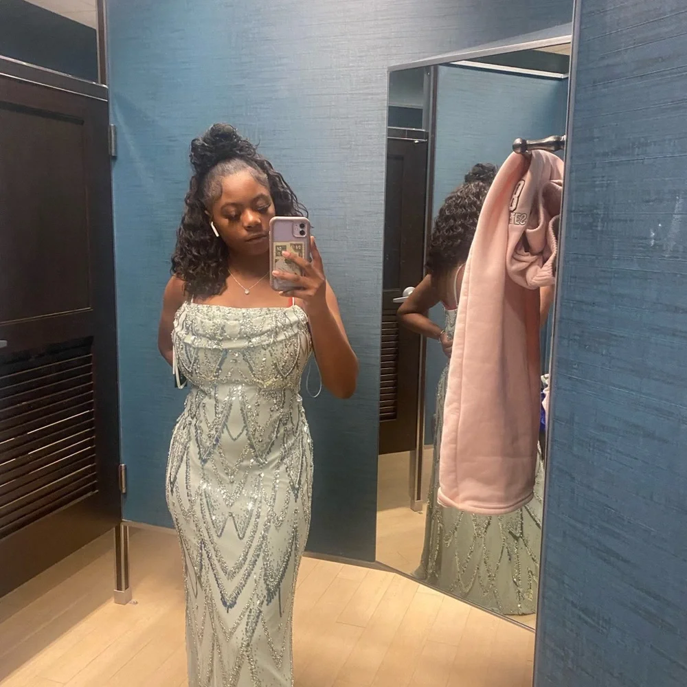 Long maxi green embellished prom dress - Picture 3 of 3